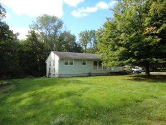 8464 Rochester Rd, Gasport, NY 14067