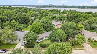 567 Peavy Rd, Dallas, TX 75218