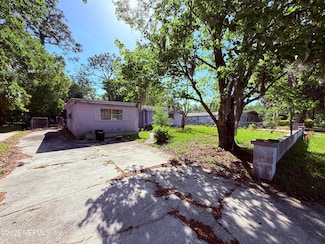 9019 Greenleaf Rd, Jacksonville, FL 32208