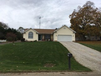 11680 Strasburg Bolivar Rd NW, Bolivar, OH 44612
