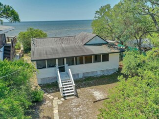 4038 St Teresa Ave, Saint Teresa, FL 32358
