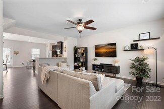 4103 Audubon Park Dr, Charlotte, NC 28217