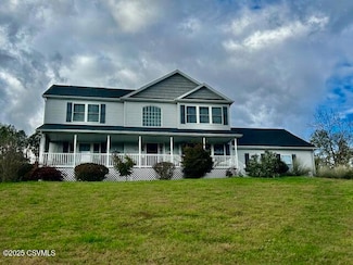 4071 Wolf Hollow Rd, Bloomsburg, PA 17815