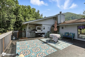 19360 Chugach Park Dr, Chugiak, AK 99567