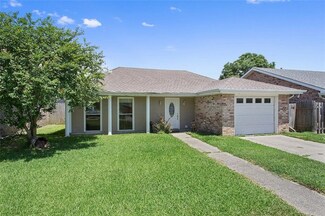2808 Saint Marie Dr, Meraux, LA 70075