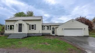 340 Maplehurst Ave, Manchester, NH 03104