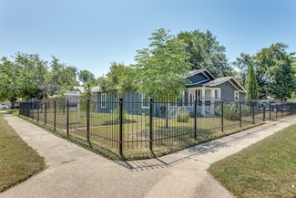 2701 Halbert St, Fort Worth, TX 76112