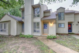 17 Colony Dr W Unit 17, Champaign, IL 61820