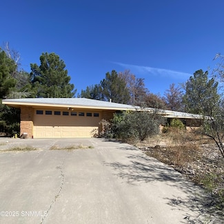 4117 Oleta Dr, Las Cruces, NM 88001