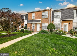 2003 Harbour Dr, Palmyra, NJ 08065