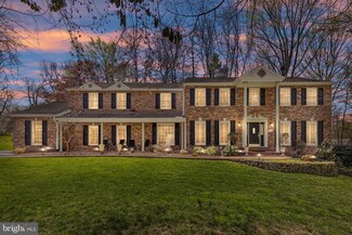 3142 Cobb Hill Ln, Oakton, VA 22124