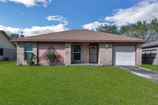 8611 Deep Valley Dr, Houston, TX 77044