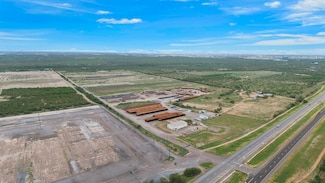 6948 U S Hwy 83, Laredo, TX 78046