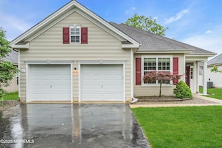 128 Lakeland Dr, Barnegat, NJ 08005