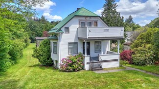 8418 S 134th St, Seattle, WA 98178