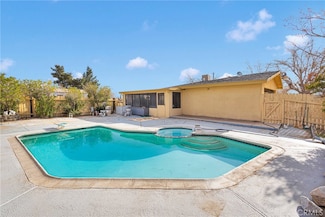 15539 Topango Rd, Victorville, CA 92394
