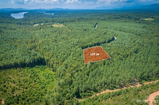 1113 Greene Ct Unit 36, Morganton, NC 28655