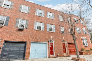 2411 Naudain St, Philadelphia, PA 19146