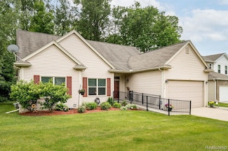 1156 Fairway Dr Unit 59, Pontiac, MI 48340
