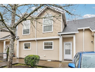 19153 SE Yamhill St Unit 21, Portland, OR 97233