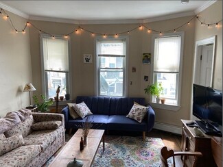 47 Dalrymple St Unit 3, Jamaica Plain, MA 02130
