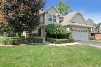 1267 Morning Mist Dr, Howell, MI 48843