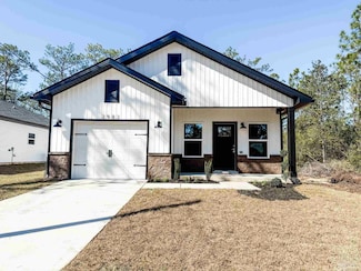 2983 N 28th Ave, Milton, FL 32583