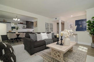 7925 Arcade Lake Ln Unit 8, Citrus Heights, CA 95610