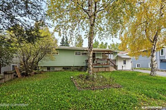 1705 Stratford Ct, Anchorage, AK 99508