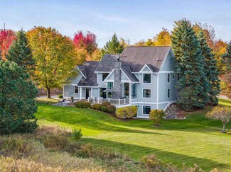445 Crooked Tree Dr, Petoskey, MI 49770