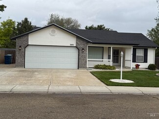 2601 Manchester Dr, Caldwell, ID 83605