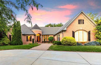 312 Wyndmoor Terrace Ct, Saint Louis, MO 63141