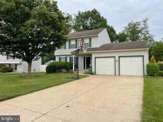 96 E Violette Dr, New Castle, DE 19720