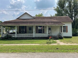 313 W Harrison St, Butler, MO 64730
