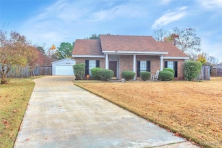 7411 S Brampton Ct, Montgomery, AL 36117