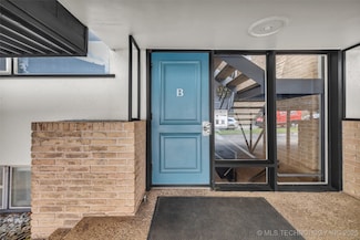 611 W 15th St Unit B1, Tulsa, OK 74127
