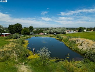 000 Leather, Hermiston, OR 97838