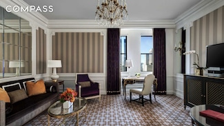 2 E 55th St Unit 935 W 39, New York, NY 10022