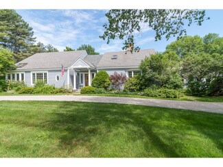 2781 Main St, Manchester, VT 05254