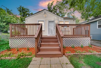 613 Mulberry St, Hammond, IN 46324