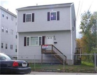 769 Globe St, Fall River, MA 02724