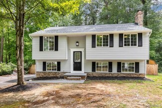 10501 White Rabbit Rd, North Chesterfield, VA 23235
