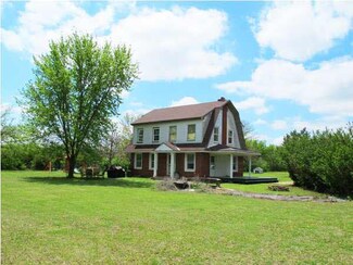 6715 N Interurban Dr, Wichita, KS 67204