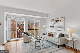 3251 Prospect St NW Unit 319, Washington, DC 20007