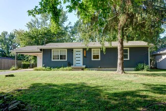 2254 E Ridgecrest St, Ozark, MO 65721