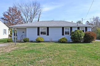 226 N Ash St, Bethel, OH 45106