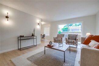 700 W La Veta Ave Unit S1, Orange, CA 92868