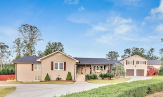 380 Forrester Dr, Greenville, SC 29607