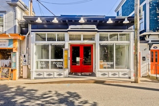 265 Commercial St, Provincetown, MA 02657