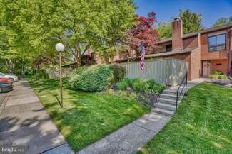 206 Deer Fox Ln, Lutherville Timonium, MD 21093